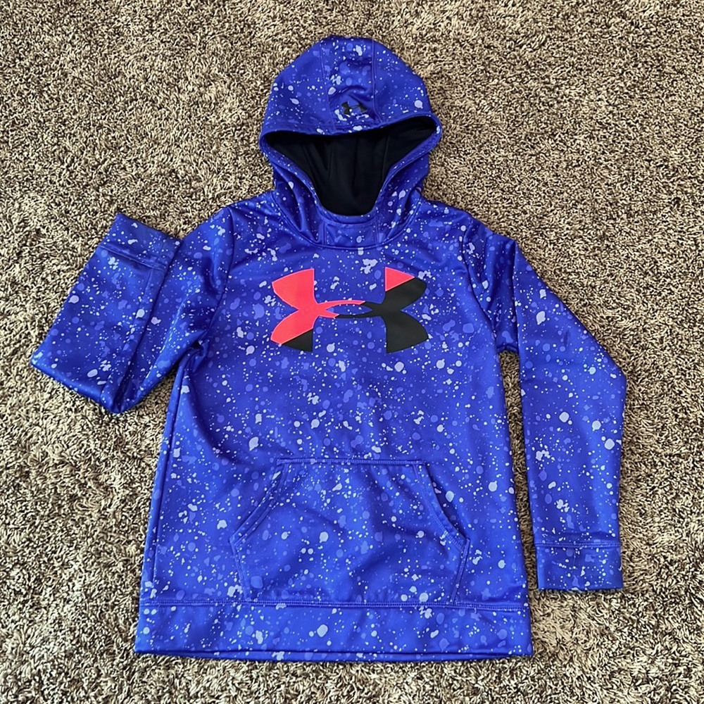 Girls Under Armor hoodie. Youth size large